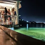 Seaside * Nea Poteidaia